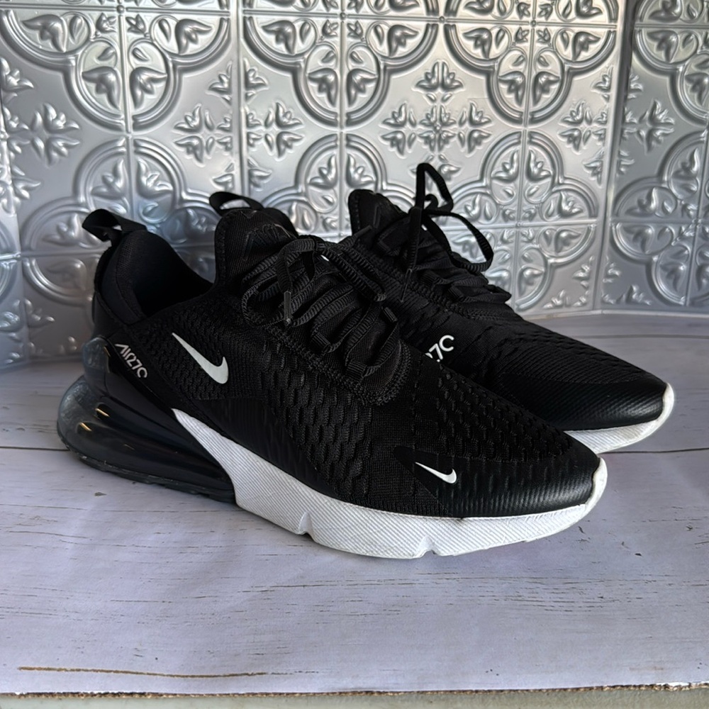 Nike Air 270